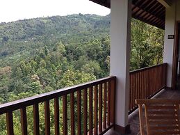 Munduk Sari Garden Villa