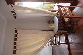 Munduk Sari Garden Villa