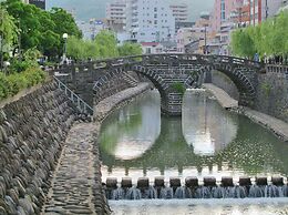 Yataro & Yataro Minamikan