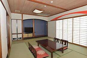 Yataro & Yataro Minamikan