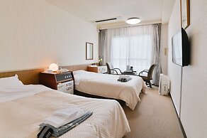 Yataro & Yataro Minamikan