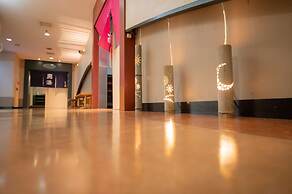 Yataro & Yataro Minamikan