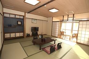 Yataro & Yataro Minamikan