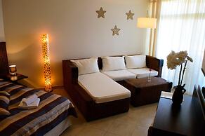 South Pearl Apart Complex