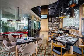 Blue Sky Hotel Petamburan