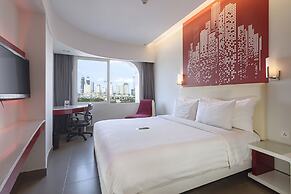 Blue Sky Hotel Petamburan