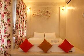 Laemsing Whitehouse Resort