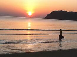 Laemsing Whitehouse Resort