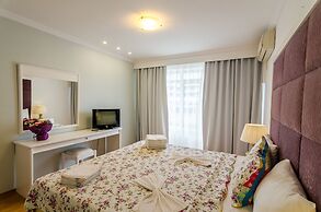 Phoenicia Holiday Resort