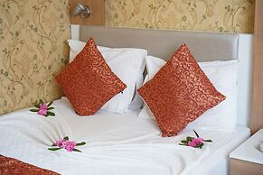 Aleria Belport Beach Hotel