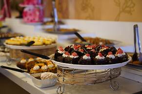 Aleria Belport Beach Hotel