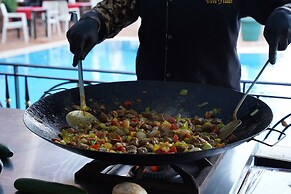 Aleria Belport Beach Hotel