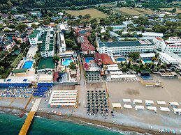 Aleria Belport Beach Hotel