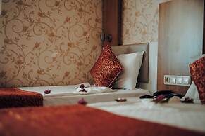 Aleria Belport Beach Hotel