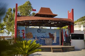 Aleria Belport Beach Hotel