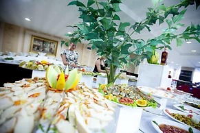 Aleria Belport Beach Hotel