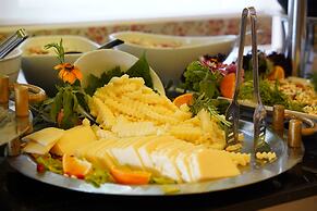 Aleria Belport Beach Hotel