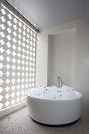 Ramada by Wyndham Phuket Deevana Patong