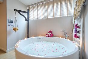 Ramada by Wyndham Phuket Deevana Patong