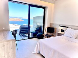 Eleia Seafront Rooms & Villas