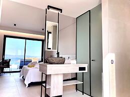 Eleia Seafront Rooms & Villas
