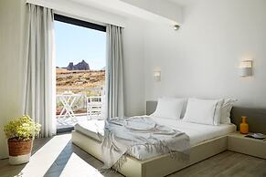 Eleia Seafront Rooms & Villas