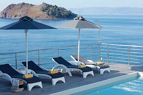 Eleia Seafront Rooms & Villas