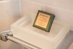 Eleia Seafront Rooms & Villas