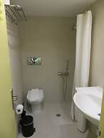 Leonidaion Guest House