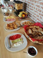 Leonidaion Guest House