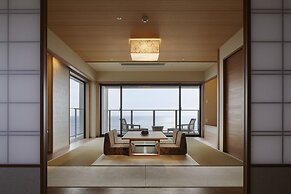 Ryugujo Spa Hotel Mikazuki Fujimitei