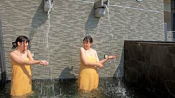 Ryugujo Spa Hotel Mikazuki Fujimitei