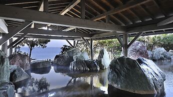 Ryugujo Spa Hotel Mikazuki Fujimitei