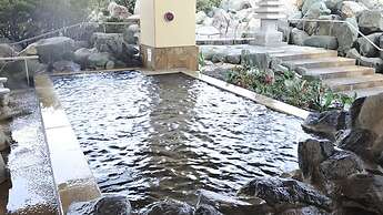 Ryugujo Spa Hotel Mikazuki Fujimitei