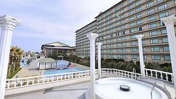 Ryugujo Spa Hotel Mikazuki Fujimitei