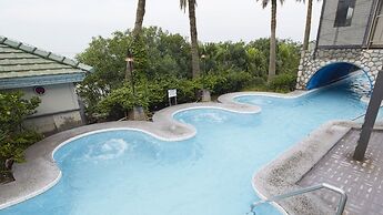 Ryugujo Spa Hotel Mikazuki Fujimitei