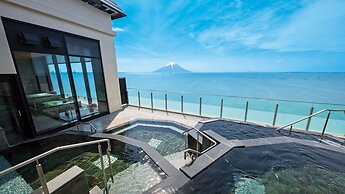 Ryugujo Spa Hotel Mikazuki Fujimitei