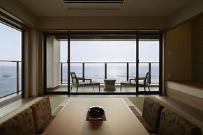 Ryugujo Spa Hotel Mikazuki Fujimitei