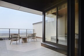 Ryugujo Spa Hotel Mikazuki Fujimitei
