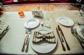 Complex Turistic Cornul Vanatorului