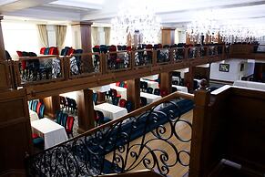 Complex Turistic Cornul Vanatorului