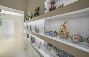 Napoli Chiaia 32 Deluxe Residence