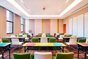 Aloft Dongguan Dynamic Town