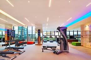 Aloft Dongguan Dynamic Town