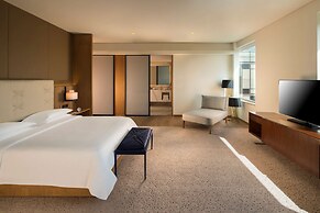 Andaz Delhi, by Hyatt