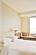 Andaz Delhi, by Hyatt