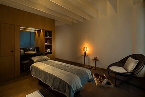 Andaz Delhi, by Hyatt