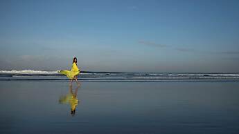 Hotel Indigo Bali Seminyak Beach by IHG