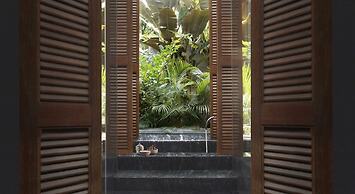 Hotel Indigo Bali Seminyak Beach by IHG