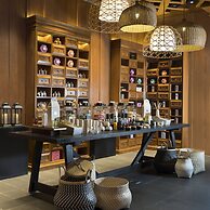 Hotel Indigo Bali Seminyak Beach by IHG